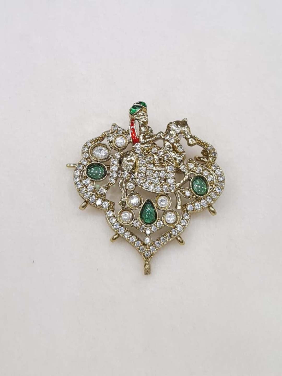 Ishhaara Victorian Massonite Brooch