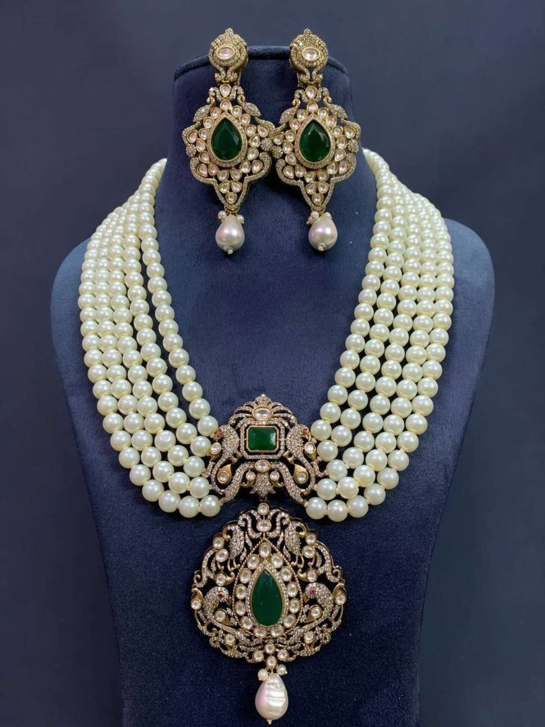 Ishhaara Victorian Peacock Pendant Pearl Long Necklace