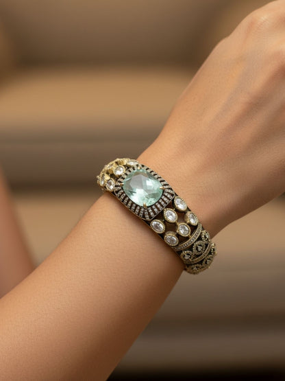 Ishhaara Victorian Plated Kundan Studded Bangle