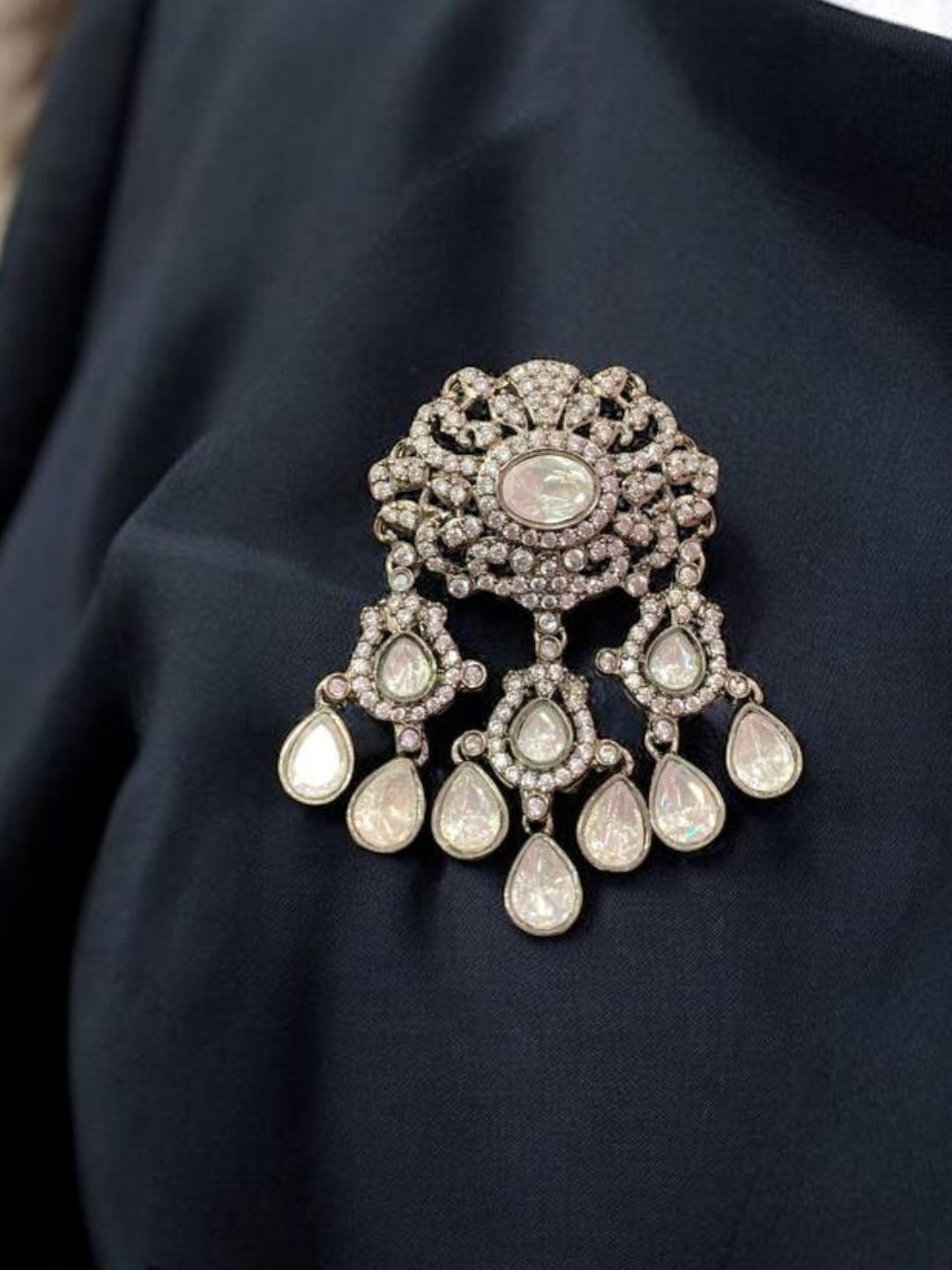 Ishhaara Victorian Polki Studded Groom Brooch