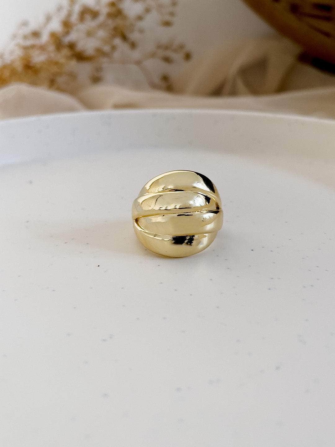 Ishhaara Vintage Cartier Dome Ring