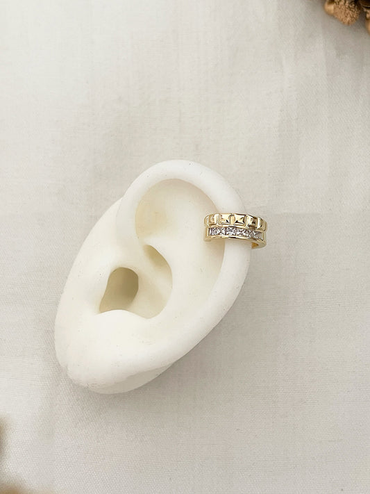 Ishhaara Vintage Chunky Earcuff