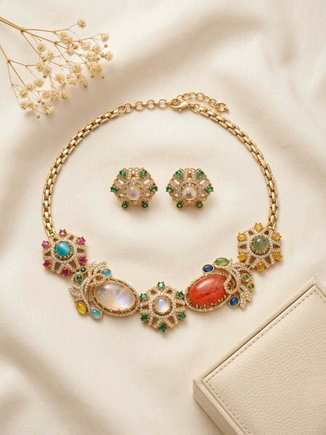Ishhaara Vintage Crystal Statement Necklace