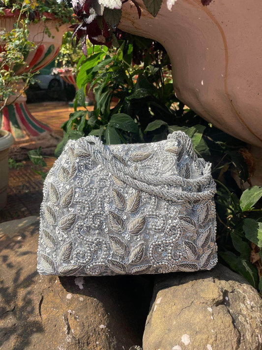 Ishhaara Vintage Floral Beaded Clutch Bag