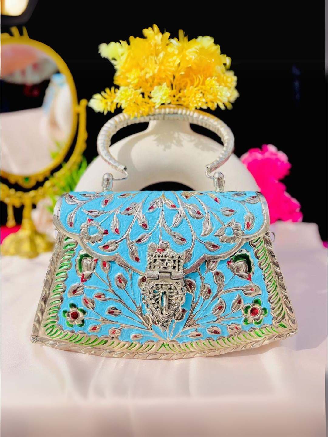 Ishhaara Vintage Handmade Intricate Designed Metal Purse