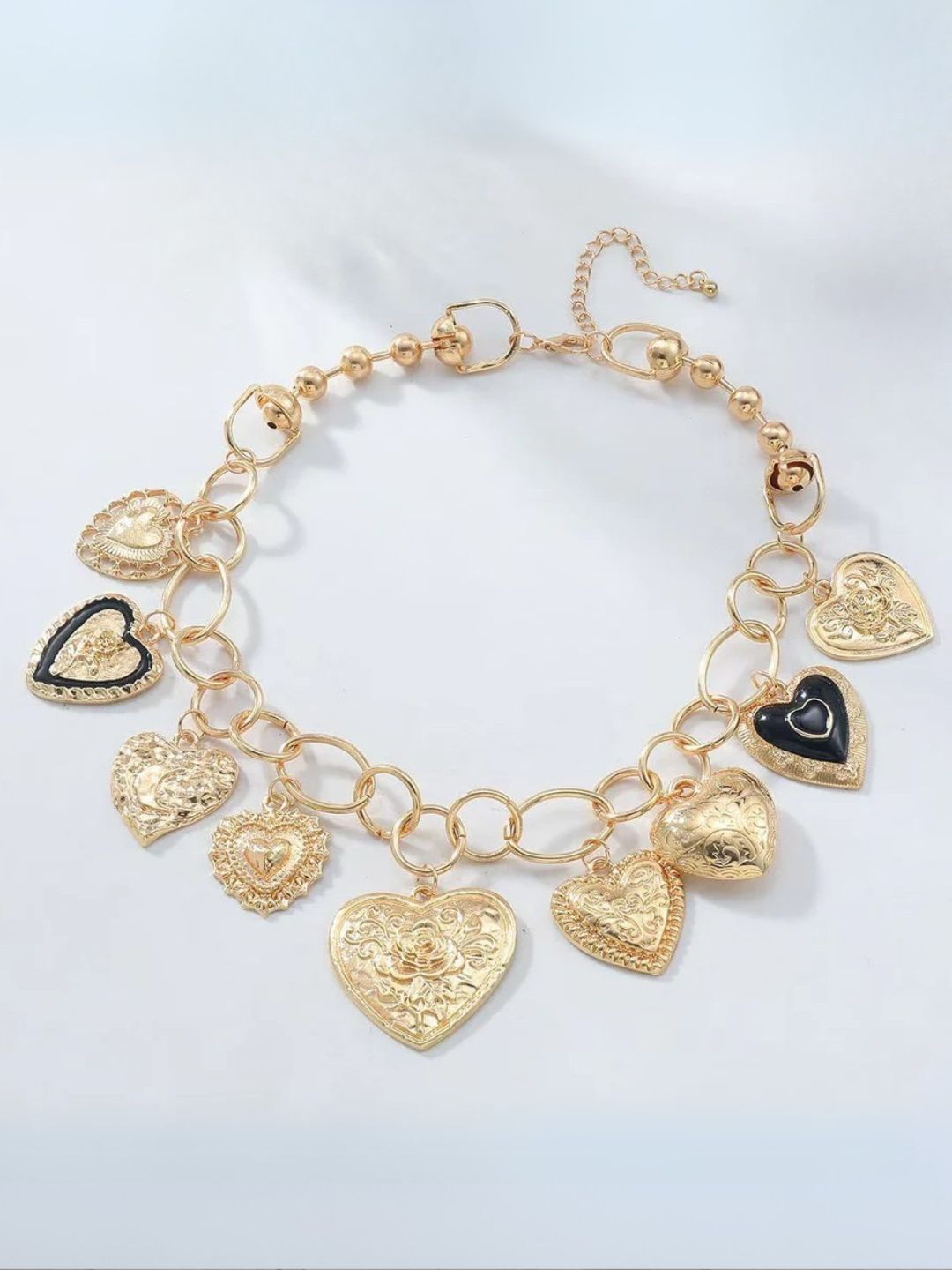 Ishhaara Vintage Heart Charm Necklace