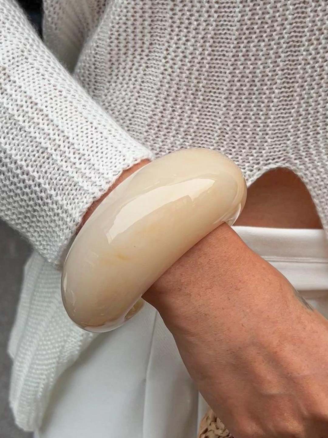 Ishhaara Vintage Peach Clamper Bracelet