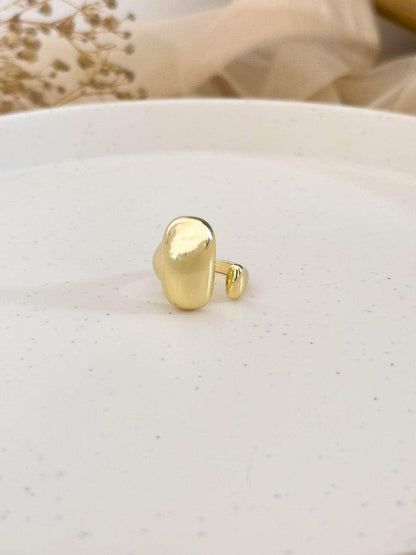 Ishhaara Jyotika In Vintage Stainless Steel Gold Plated Geometric Open Ended Ring