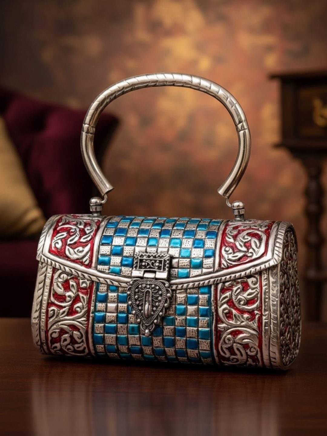 Ishhaara Vintage Style Meenakari Silver Clutch