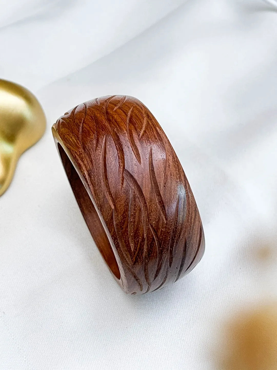 Ishhaara Vintage Wooden Bracelet Bangle