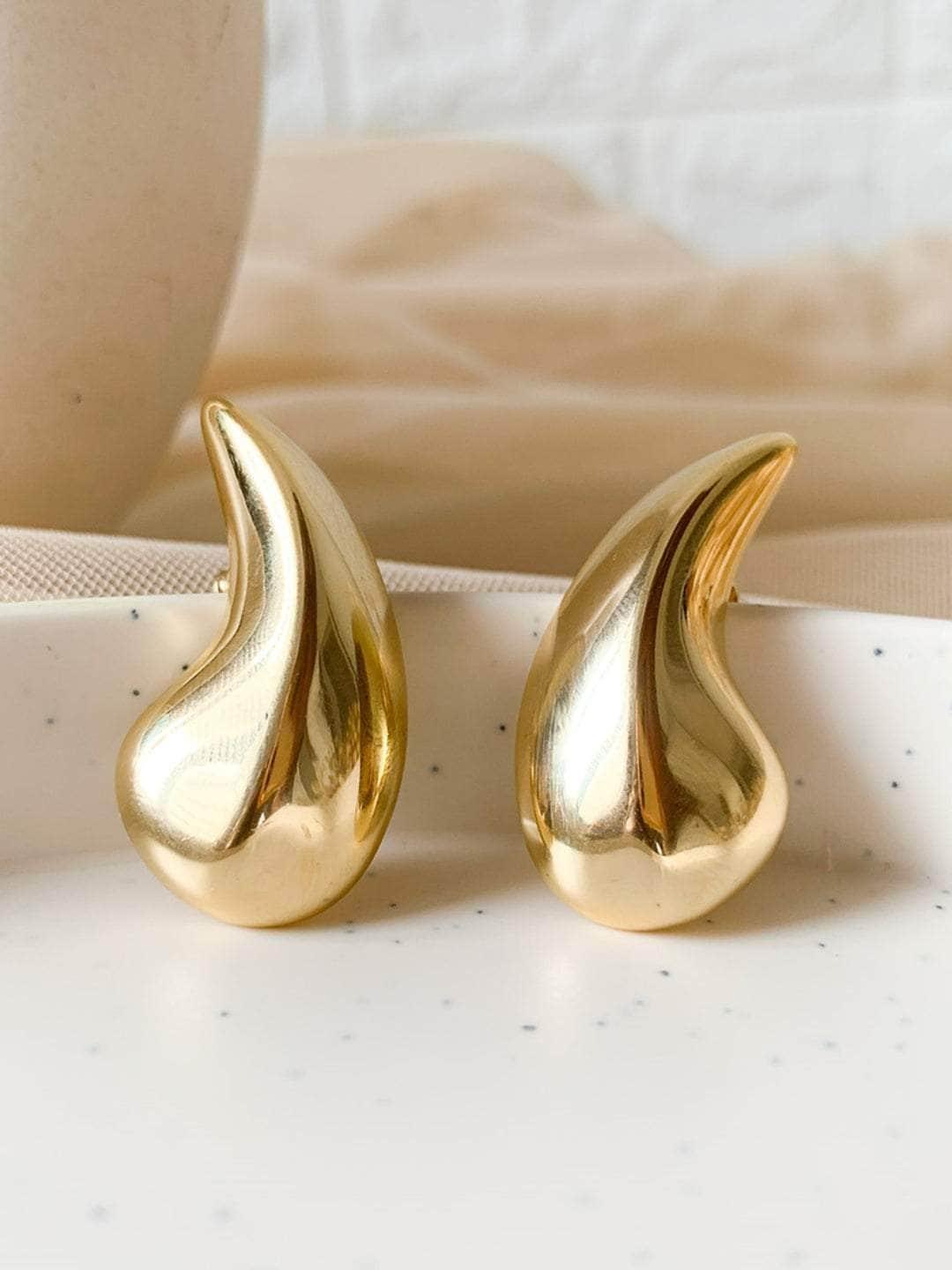 Ishhaara Water Drop Earrings Gold