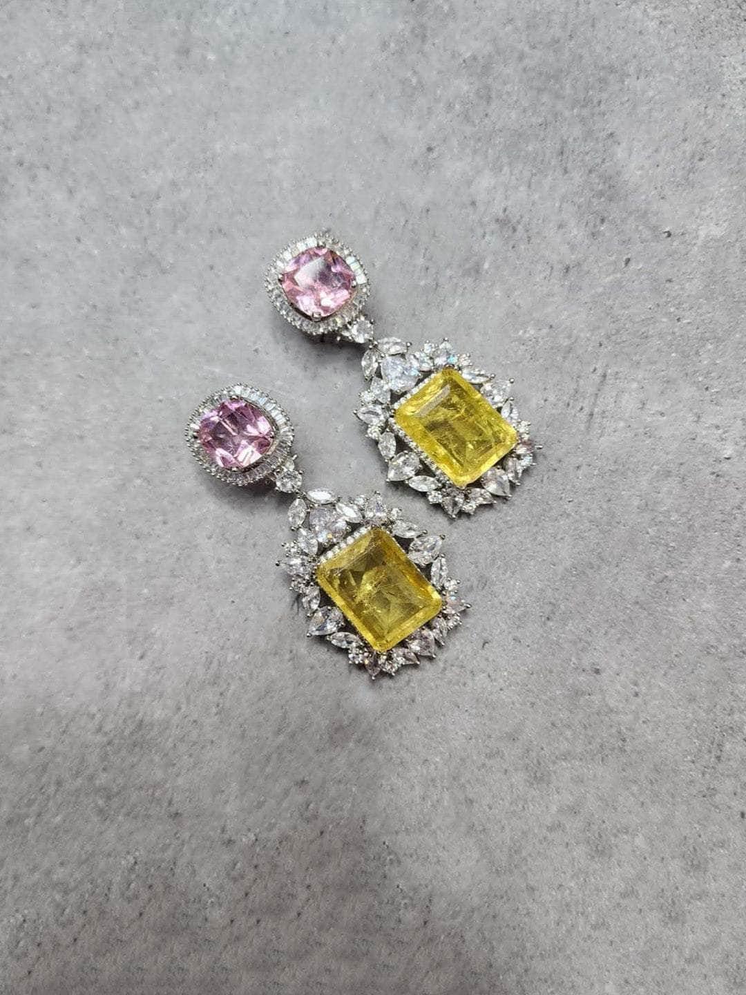 Ishhaara Waterdrop Shaped Charm Earrings