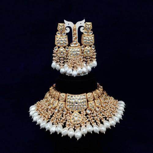 Ishhaara White AD Kundan Rectangular Motif Coral Necklace And Earring Set