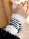 Ishhaara White Chunky Bangle