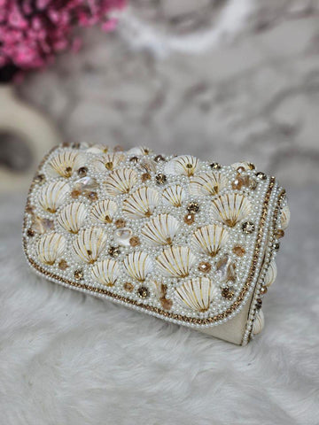 Ishhaara White Designer Seude Flap Clutches