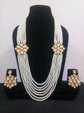 Ishhaara White Double Side Patch Necklace