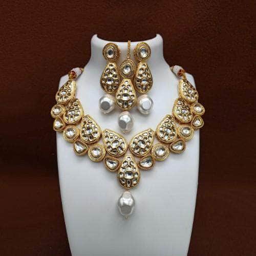 Ishhaara White Drop Stone Cut Work Necklace And Earring Set