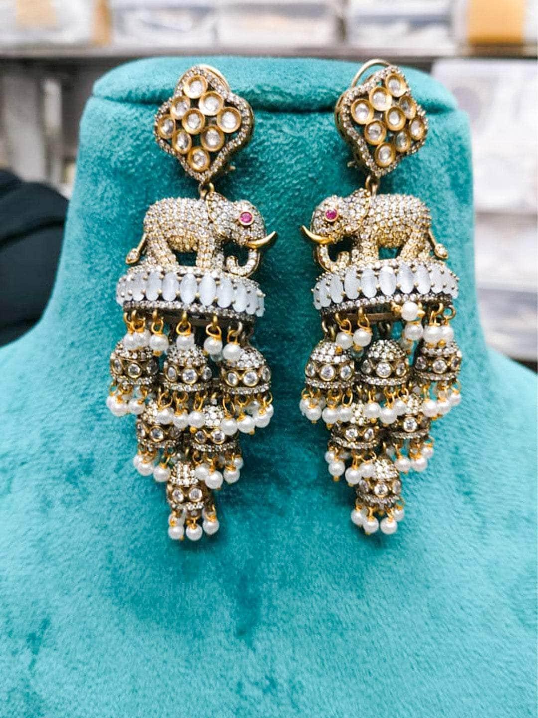 Ishhaara Elephant Motif Kundan Earrings