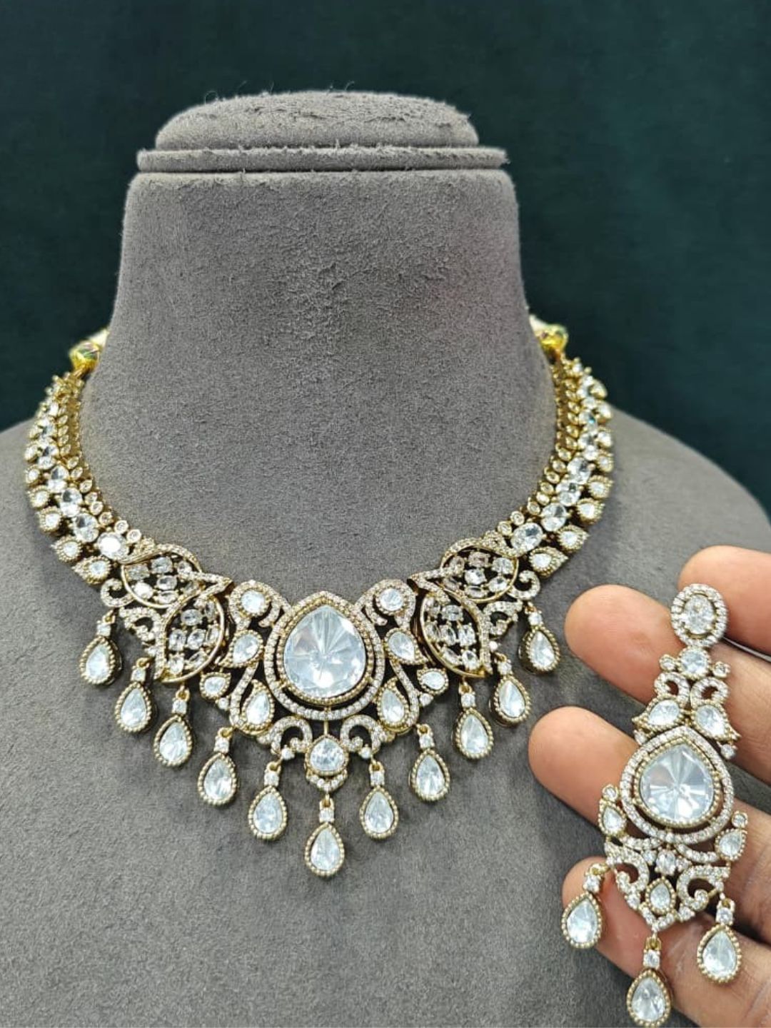 Ishhaara White Finish Kundan Polki Necklace Set