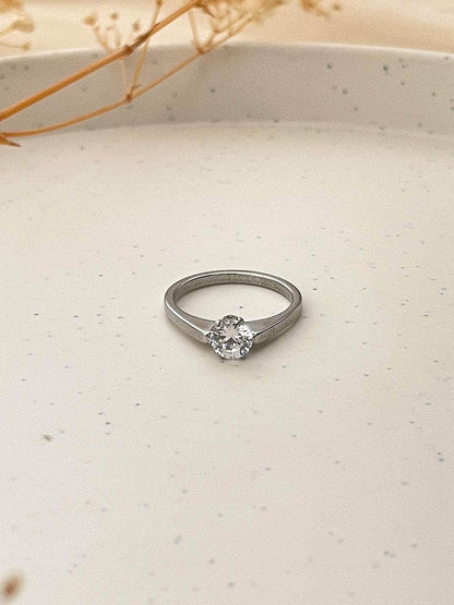 Ishhaara White Finish Zircon Solitaire Ring