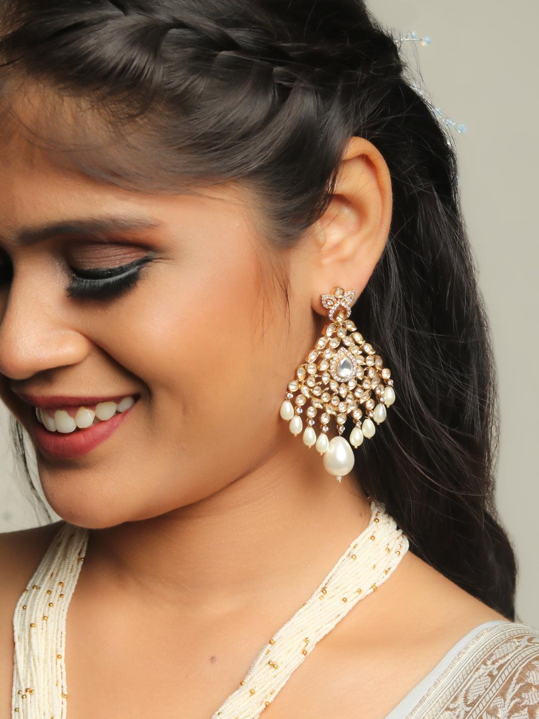 Ishhaara White Long Cheed Bead Haar