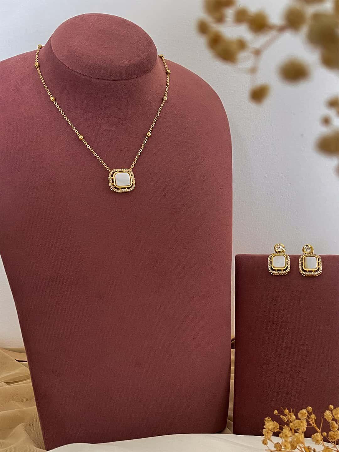 Ishhaara White Mother Of Pearl Square Pendant Necklace