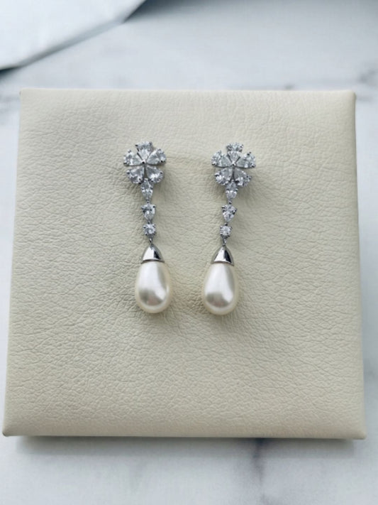 Ishhaara White Pearl Drop Earrings