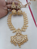 Ishhaara White Precious Kundan Studded Maanga Neckpiece