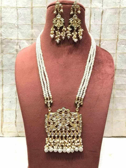 Ishhaara Rectangular Kundan Pendant Necklace