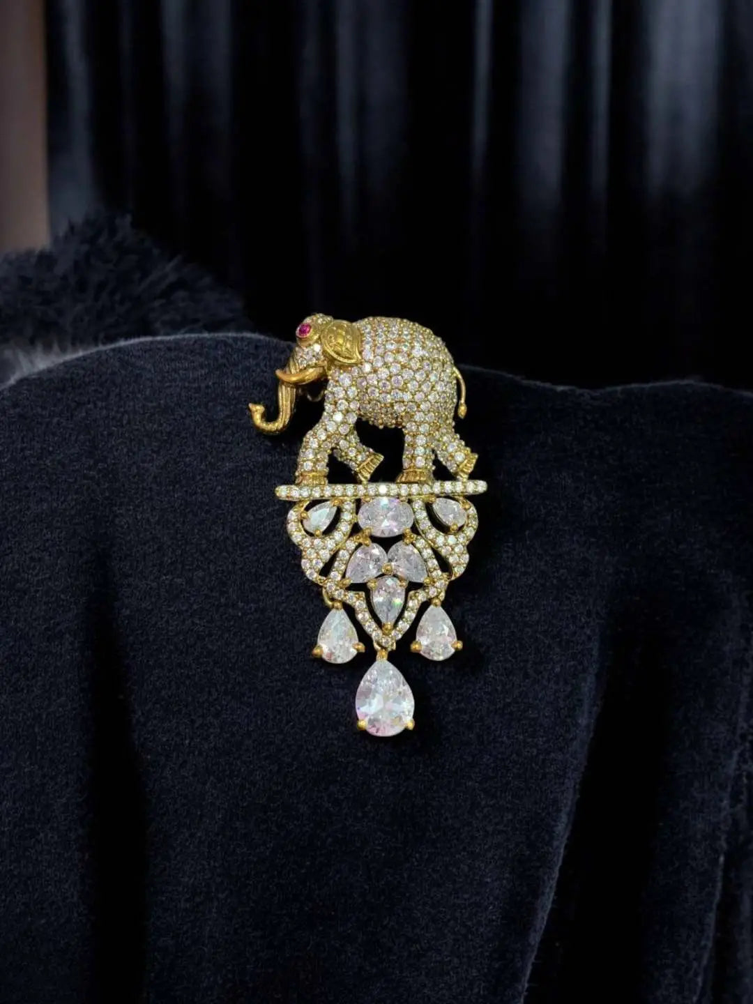 Ishhaara White Regal Victorian Elephant Motif Groom Brooch