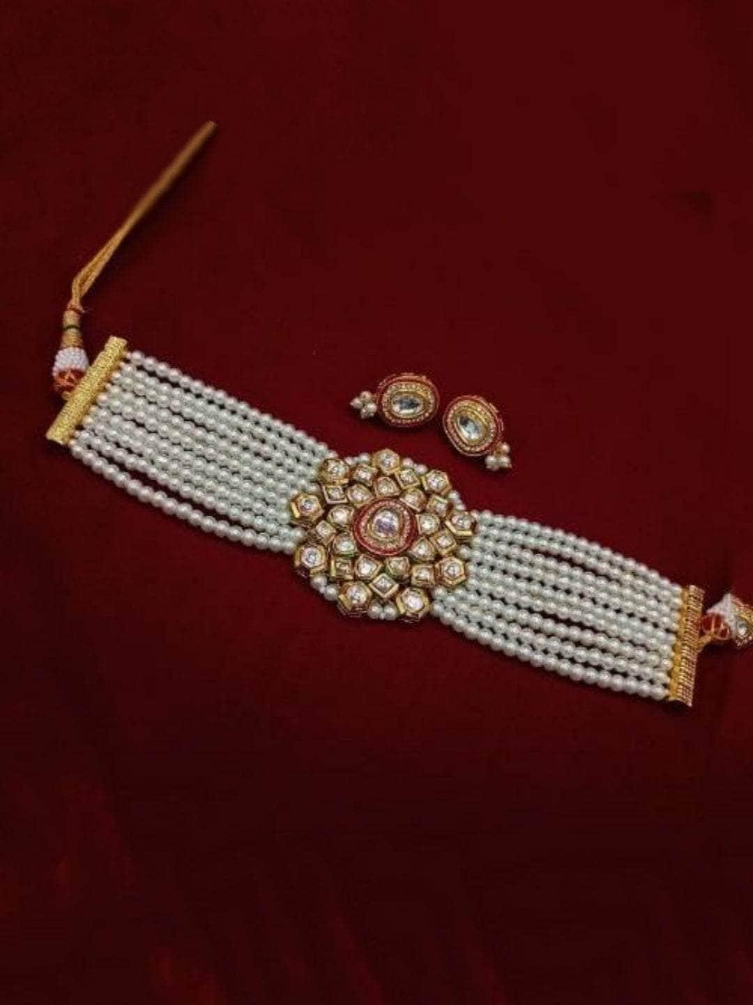 Ishhaara Round Kundan Patch Choker And Earring Set