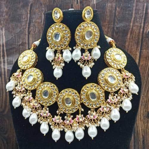 Ishhaara Round Meena Kundan Choker And Earring Set