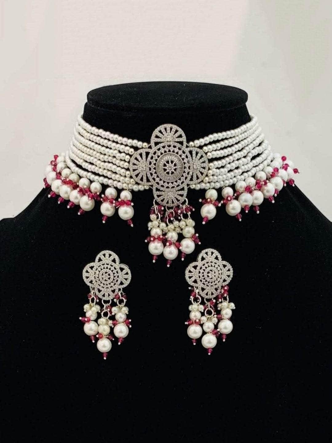 Ishhaara Snow Pearl Choker