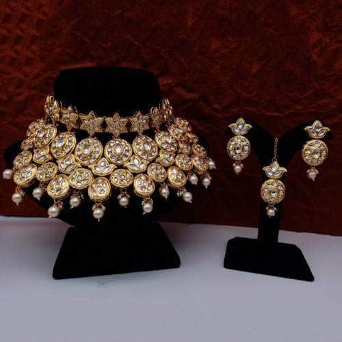Ishhaara White Star Choker Bridal Necklace Earring And Teeka Set