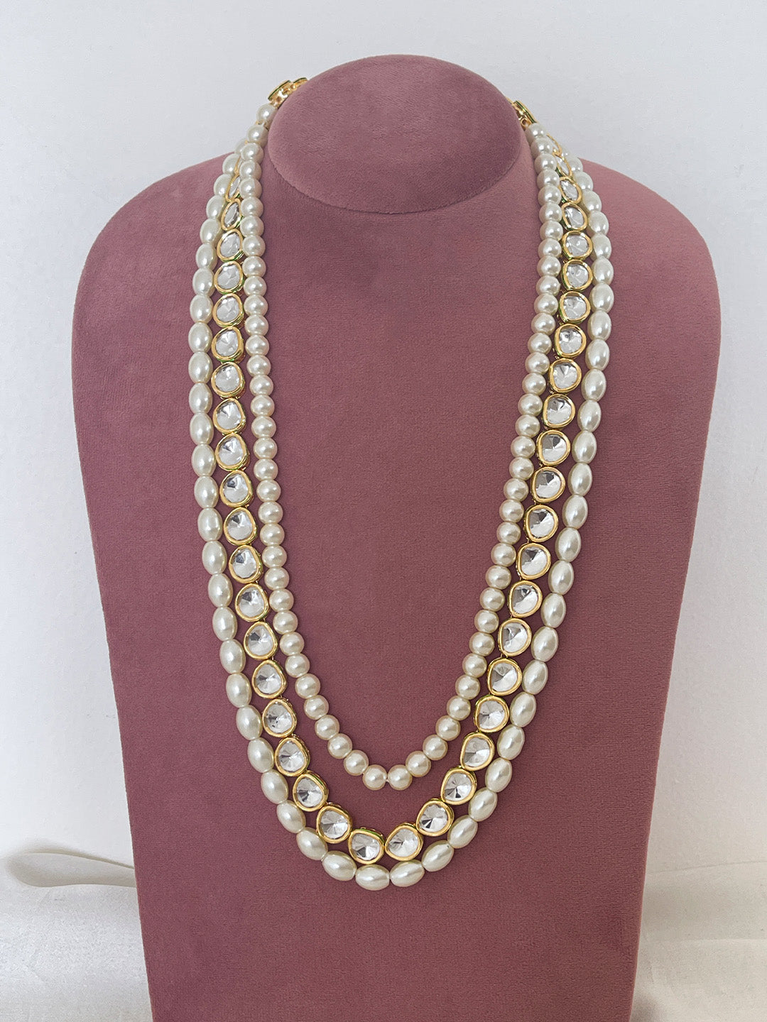 Ishhaara White Stunning Kundan And Pearl Studded Long Necklace