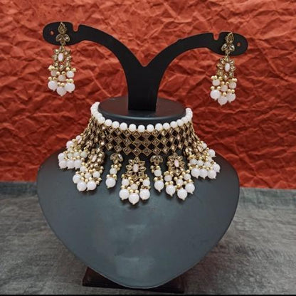 Ishhaara Surbhi Chandna In Reverse Ad Choker And Earring Set