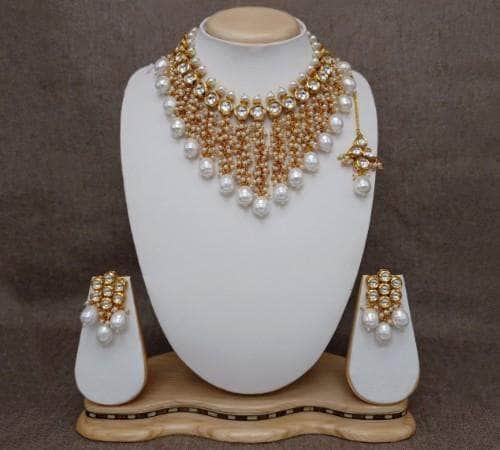 Ishhaara White Tassel Coral Necklace Set