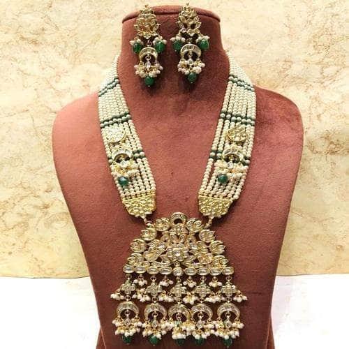 Ishhaara Triangular Kundan Onex Necklace