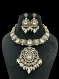 Ishhaara White Victorian Necklace With Earrings