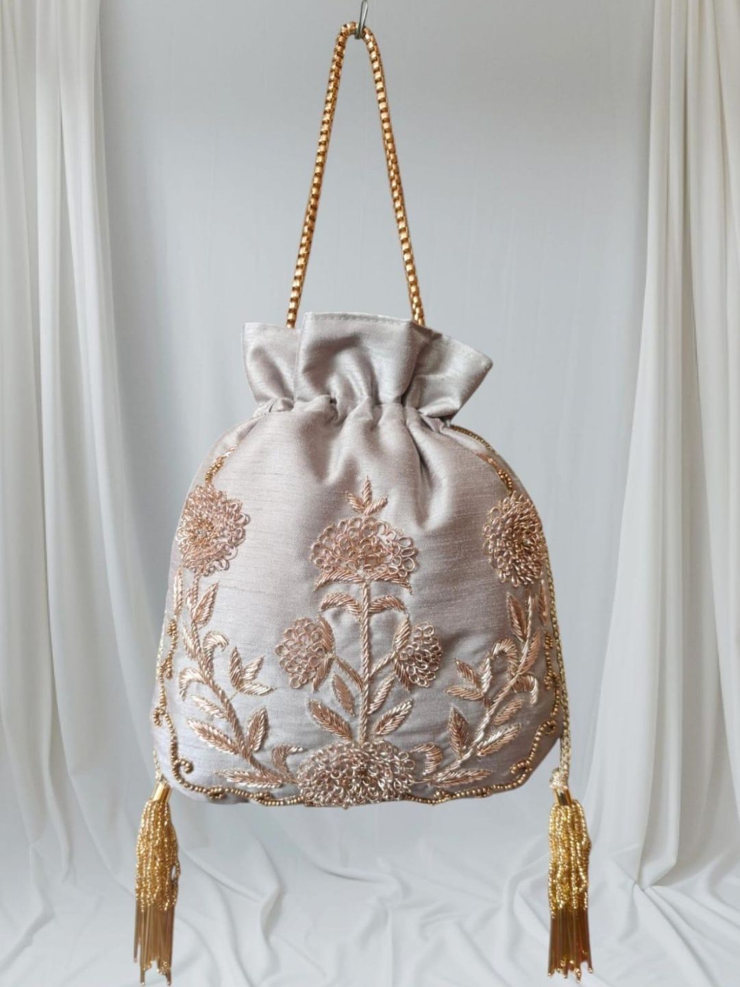 Ishhaara White Zardosi Potli Bag