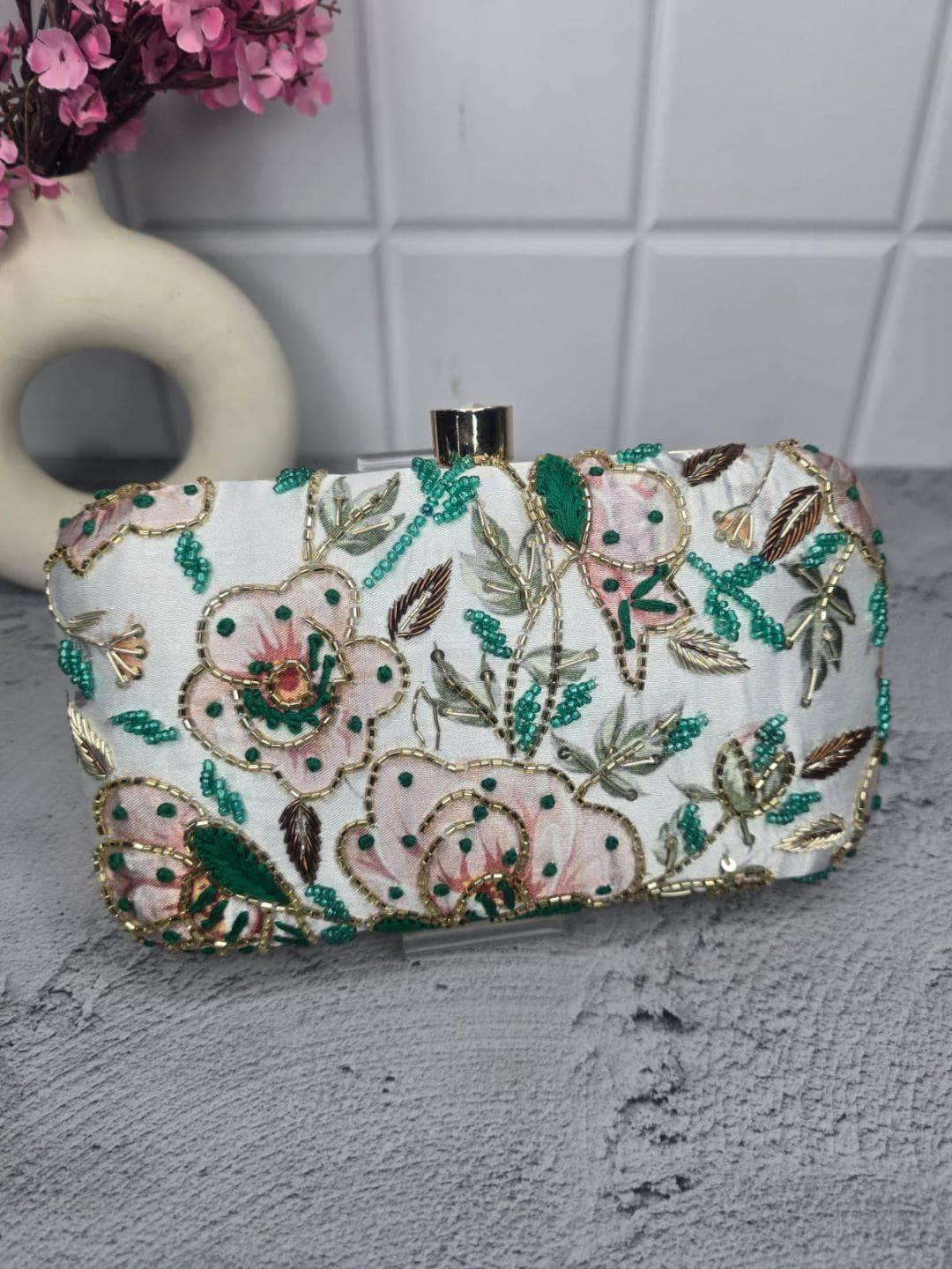 Ishhaara Womens Pastel Toned Clutch
