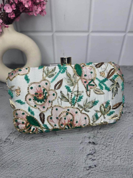 Ishhaara Womens Pastel Toned Clutch