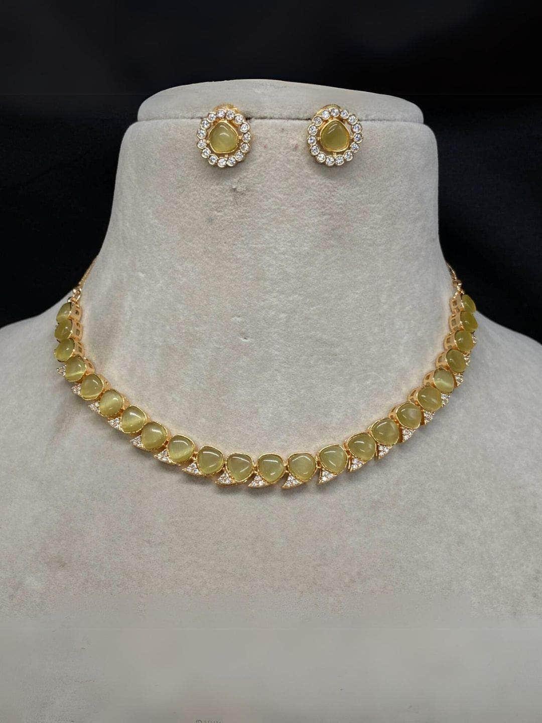 Ishhaara Beaded Choker Necklace Set