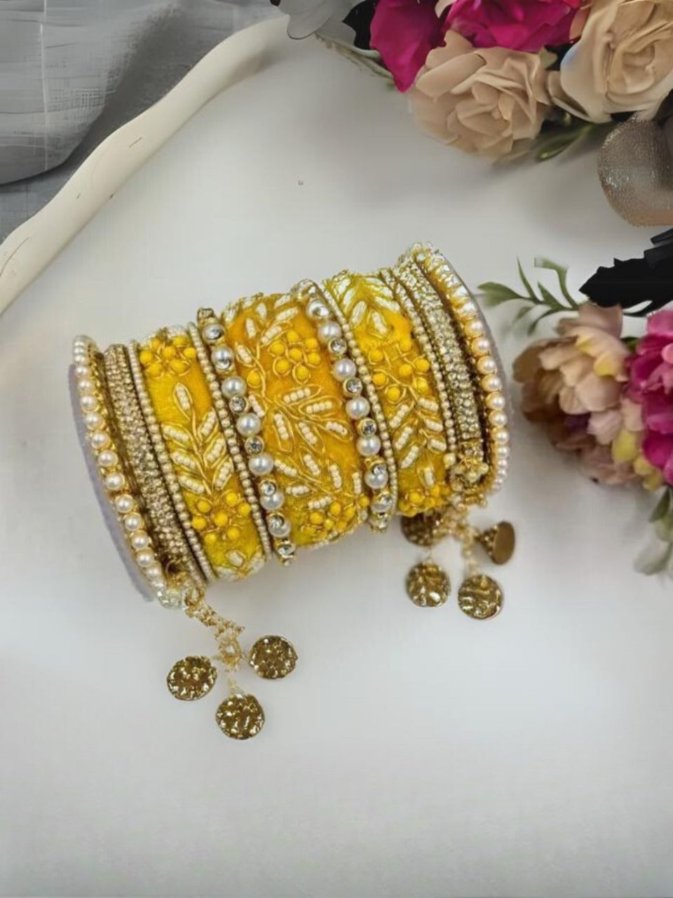 Ishhaara Yellow Bridal Mint Green Rajwadi Chooda