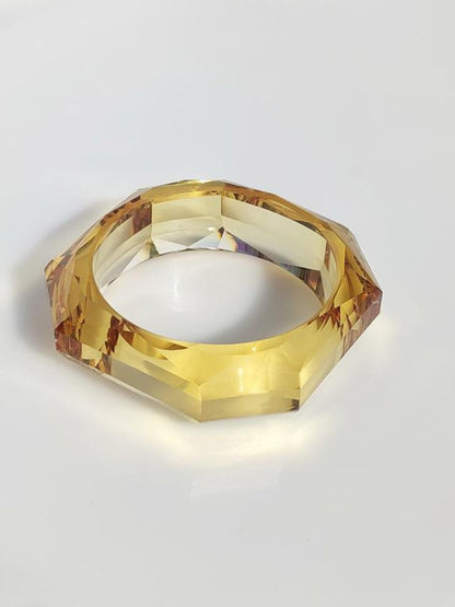 Ishhaara Yellow Marble Pattern Square Geometric Resin Bangle
