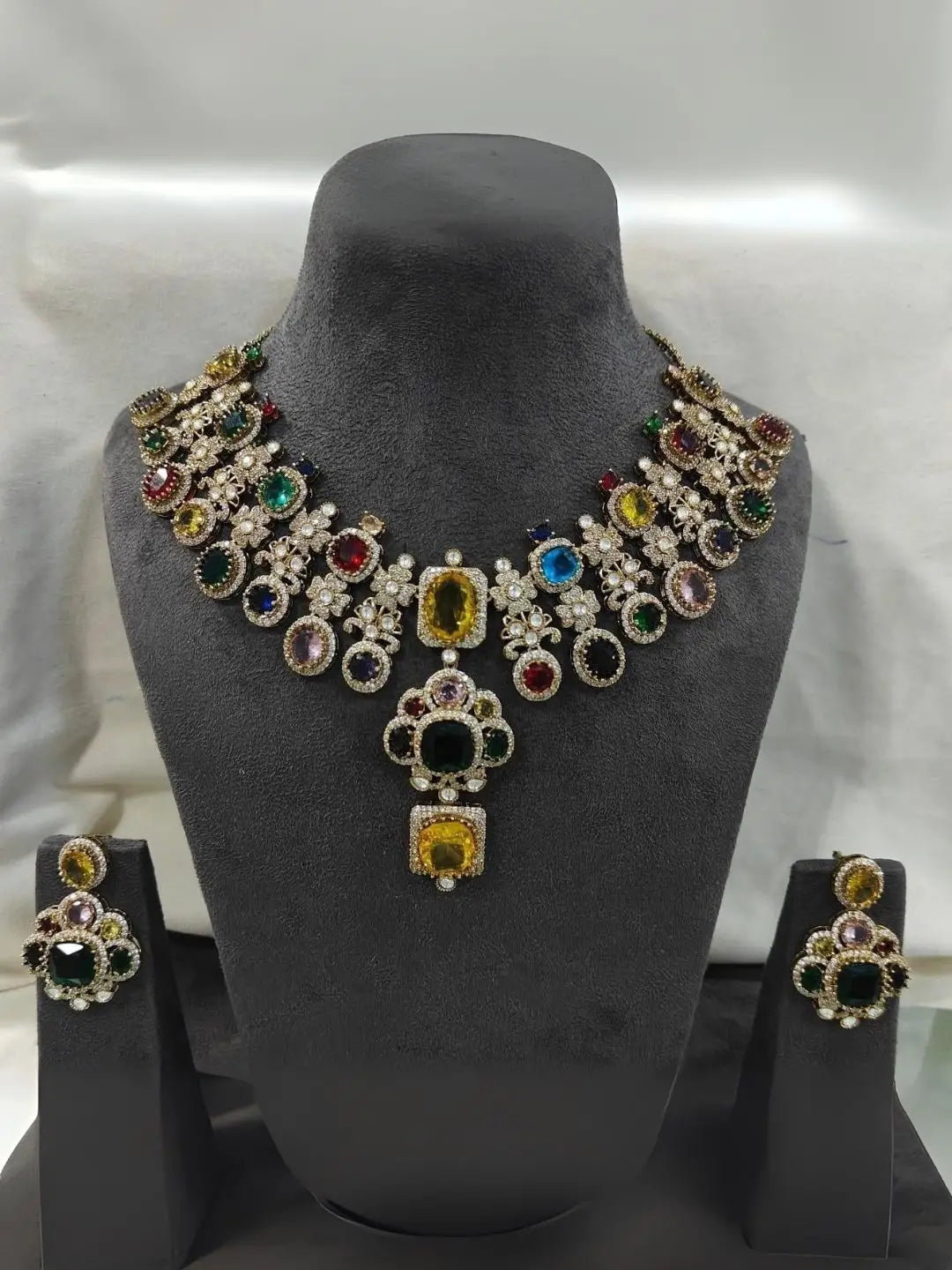 Ishhaara Yellow Sabyasachi Inspired Necklace Set