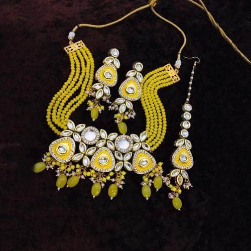 Ishhaara Yellow Triangular Meenakundan Necklace Earring And Teeka Set