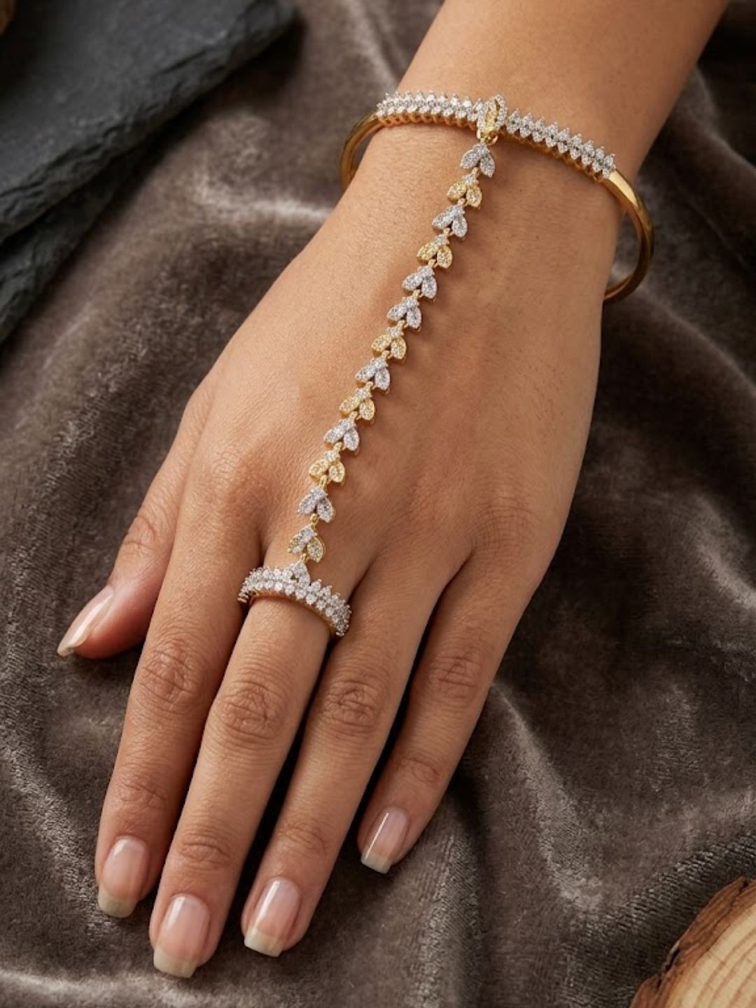 Ishhaara Zircon Hand Harness